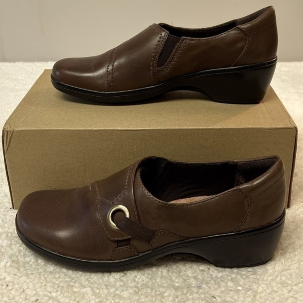 Clarks Collection Soft Cushion Size 8M